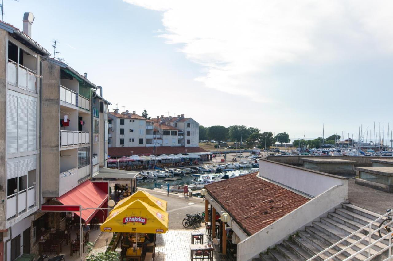 Studio Apartman Irma Cervar Poreč Exterior foto